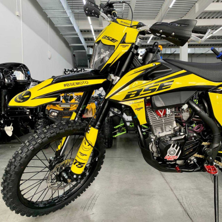 Мотоцикл кроссовый / эндуро BSE (БСЕ) T5 Yellow Twister (015) - купить с доставкой, по выгодной цене в интернет-магазине Мототека