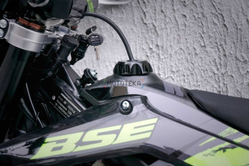 Мотоцикл кроссовый / эндуро BSE (БСЕ) Z5 21/18 Neon Black фото 15