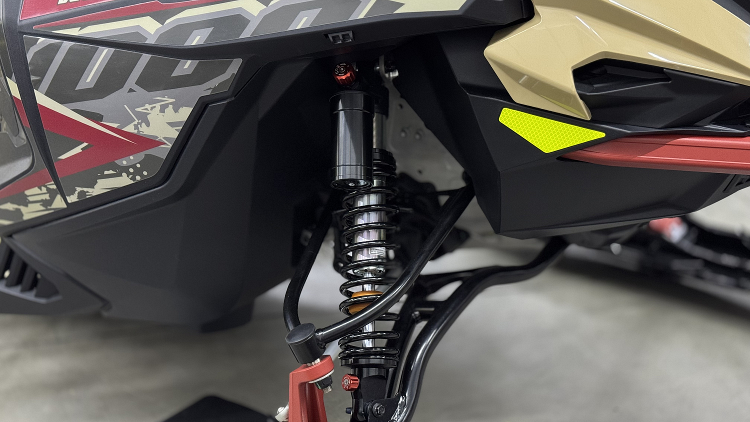 Снегоход AODES (Аодес) Snowcross 1000 WT 508mm LCD 10.25 песочный с ПСМ