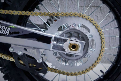 Мотоцикл кроссовый / эндуро BSE (БСЕ) Z5 21/18 Neon Black фото 26