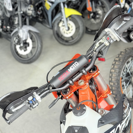 Мотоцикл кроссовый / эндуро Regulmoto (Регулмото) LANZA 2T 250 с ПТС - купить с доставкой, по выгодной цене в интернет-магазине Мототека